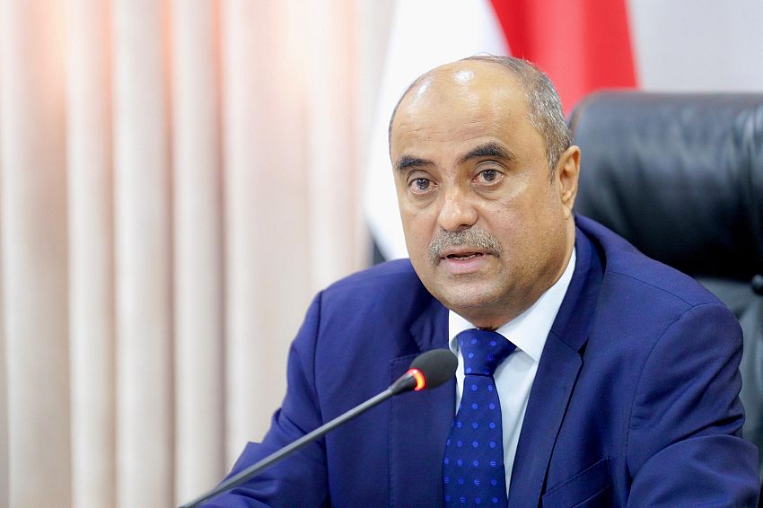 مجلس الوزراء يستعرض التطورات الاقتصادية والخدمية على ضوء التغيرات الإيجابية في سعر الصرف ويشدد على عكسها على الواقع المعيشي