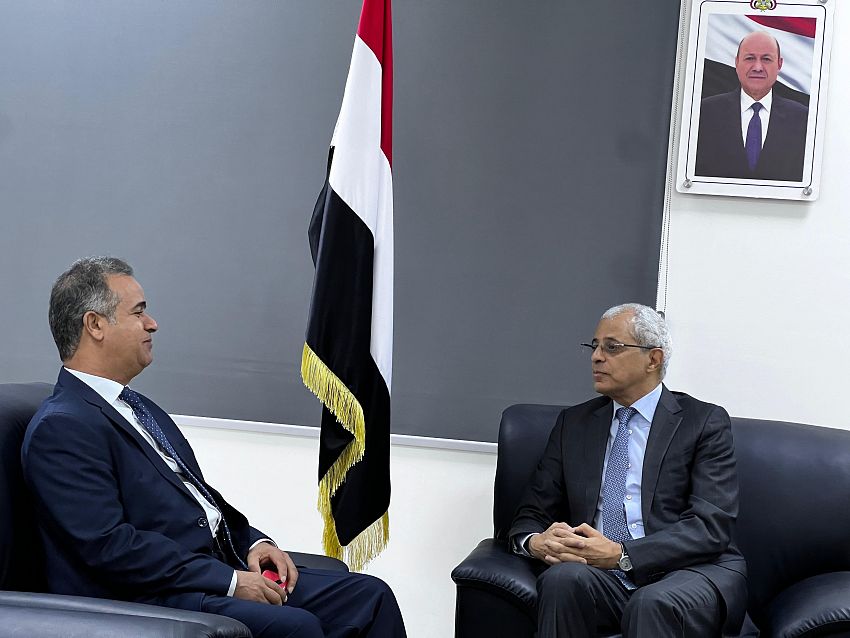 نائب وزير الخارجية يبحث مع السفير الليبي أوجه التعاون الثنائي في مختلف المجالات