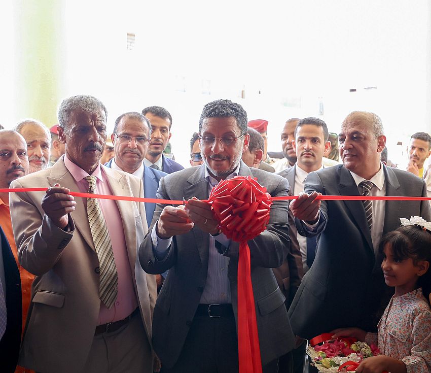 رئيس الوزراء يكشف عن سر زيارته الى محافظة لحج